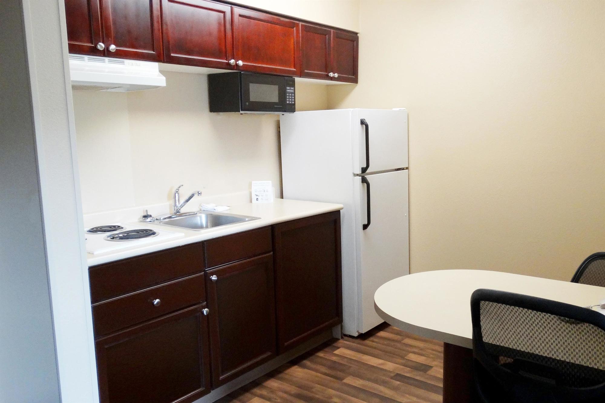 Extended Stay America Suites - Dallas - Las Colinas - Green Park Dr Irving Kültér fotó